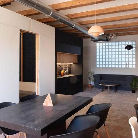 Heart Of Marseille, Loft Atypical & Spacious , Perfect For Couple And Couple With 1 Small Kid, Perfect For 2 Friends Zewnętrze zdjęcie